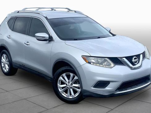 Used 2016 Nissan Rogue SV FWD image 3
