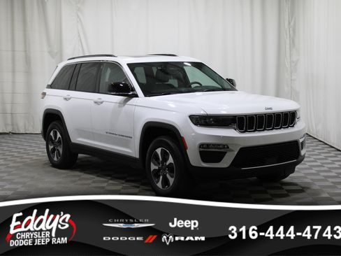 Used 2022 Jeep Grand Cherokee Limited 4xe image 1