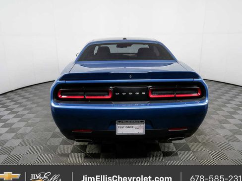 Used 2022 Dodge Challenger SXT image 26