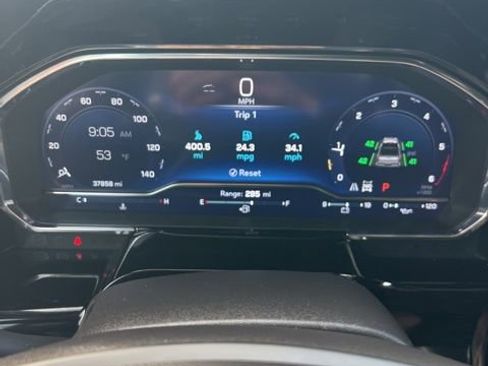 Used 2024 Chevrolet Silverado 1500 ZR2 w/ Technology Package AWD/4WD image 39