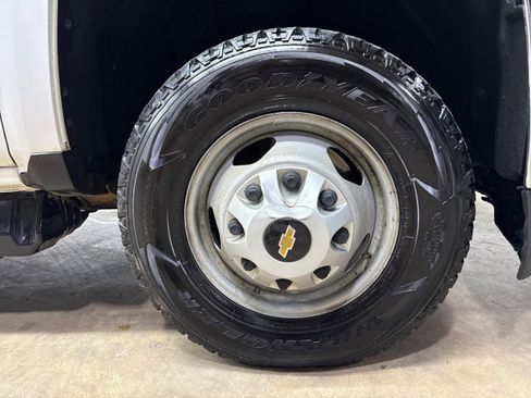 Used 2018 Chevrolet Silverado 3500 W/T w/ WT Convenience Package image 35