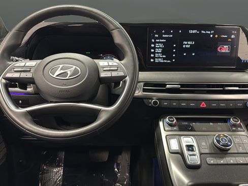 Used 2025 Hyundai Palisade Calligraphy AWD/4WD image 11