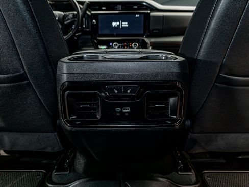 Used 2025 GMC Sierra 2500 AT4 AWD/4WD image 26
