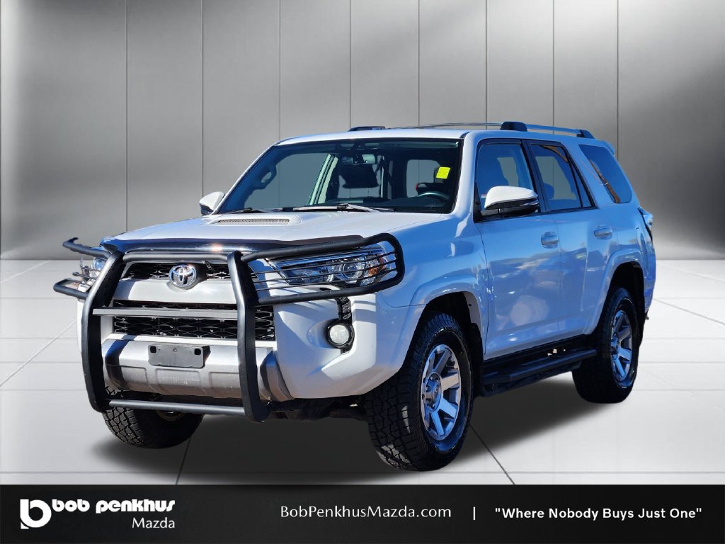 Used 2016 Toyota 4Runner Trail Premium AWD/4WD image 23