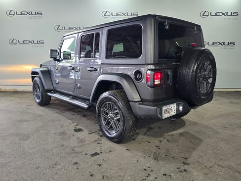 Used 2024 Jeep Wrangler Unlimited Sport AWD/4WD image 8