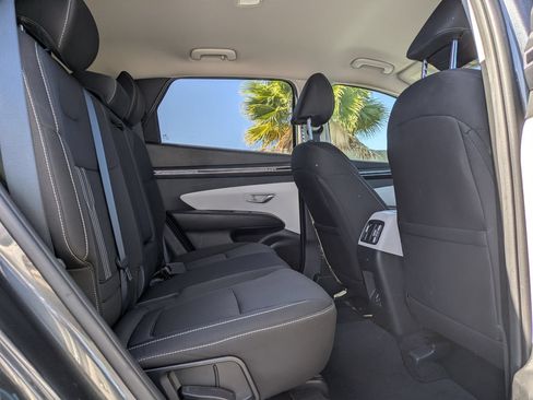 Certified 2023 Hyundai Tucson SEL AWD/4WD image 12