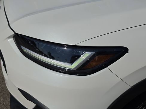 Certified 2024 Honda HR-V LX image 7