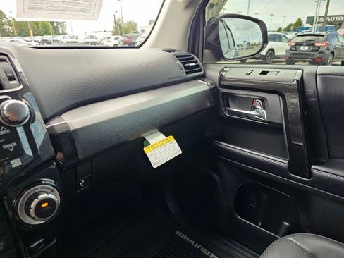 Used 2019 Toyota 4Runner Limited image 40