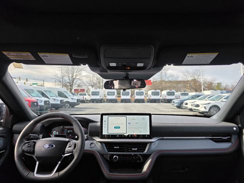 New 2026 Ford Explorer ST-Line image 18