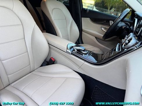 Used 2015 Mercedes-Benz C 300 4MATIC Sedan image 12