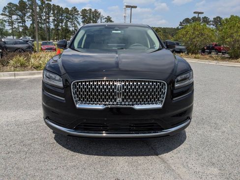 Certified 2023 Lincoln Nautilus Reserve w/ Equipment Group 201A image 12