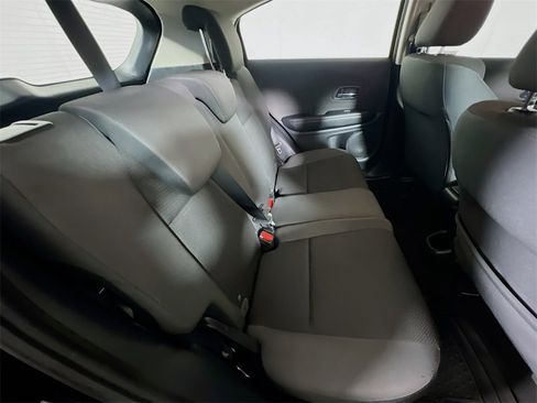 Used 2020 Honda HR-V LX image 24