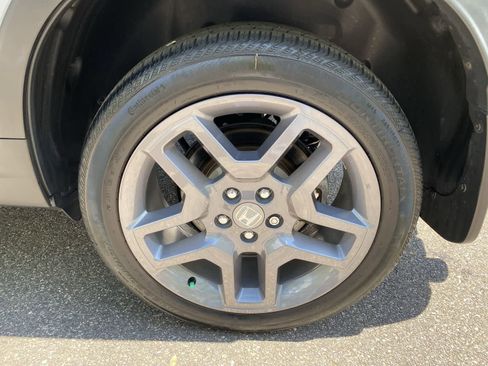 Used 2023 Honda Passport EX-L image 15