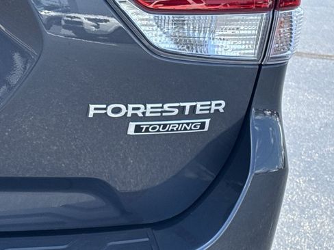 Used 2023 Subaru Forester Touring AWD/4WD image 10
