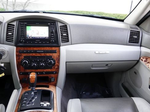 Used 2007 Jeep Grand Cherokee Overland AWD/4WD image 60