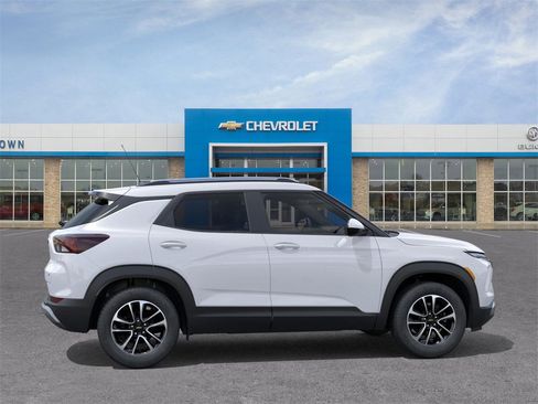 New 2026 Chevrolet TrailBlazer LT image 5
