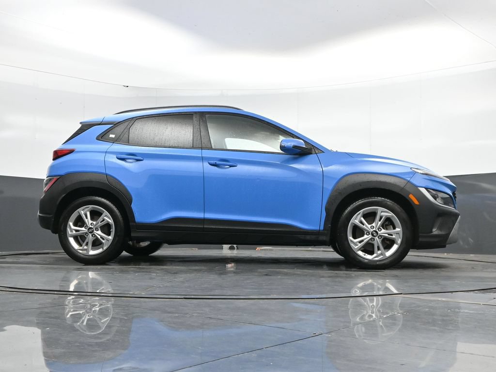 Used 2022 Hyundai Kona SEL AWD/4WD image 42