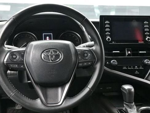 Used 2024 Toyota Camry SE FWD image 19
