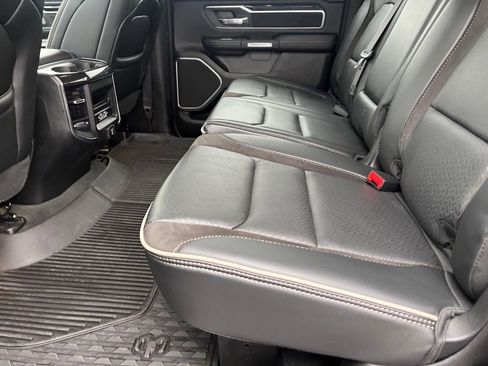 Used 2022 RAM 1500 Laramie AWD/4WD image 31