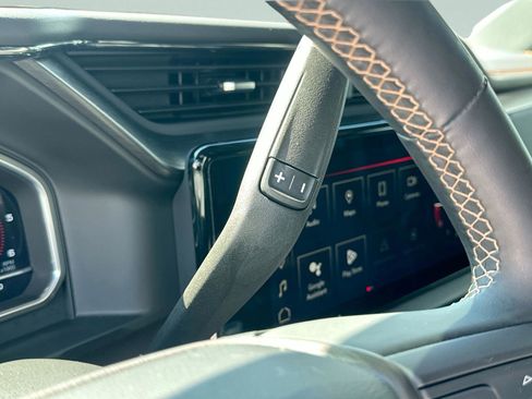 Used 2024 GMC Sierra 2500 AT4 w/ AT4 Premium Plus Package image 20