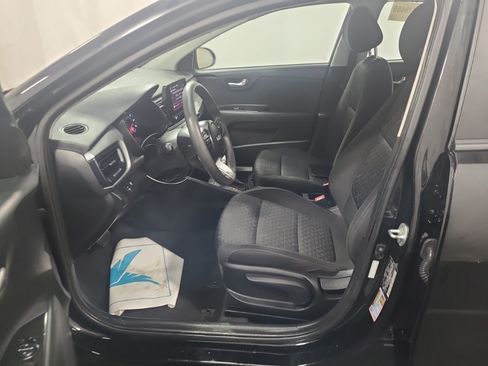 Used 2023 Kia Rio LX FWD image 8