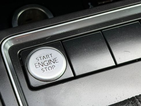 Used 2016 Volkswagen Jetta SE image 37