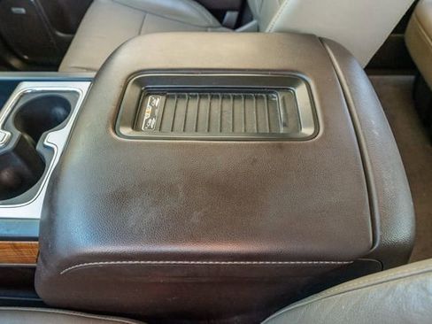 Used 2017 GMC Sierra 1500 SLT w/ SLT Premium Package image 32