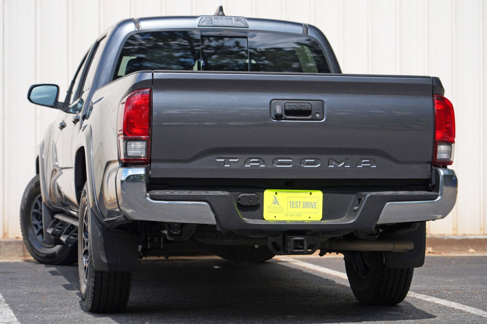 Used 2020 Toyota Tacoma SR5 RWD image 5