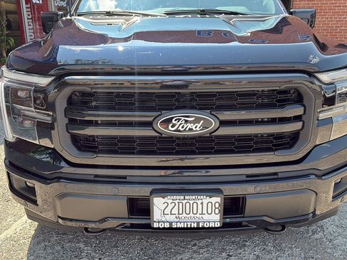 Used 2025 Ford F150 Lariat AWD/4WD image 28