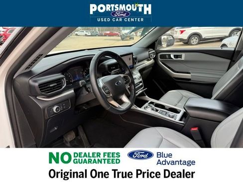 Certified 2021 Ford Explorer XLT w/ Equipment Group 202A image 4