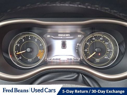 Used 2014 Jeep Cherokee Limited image 27