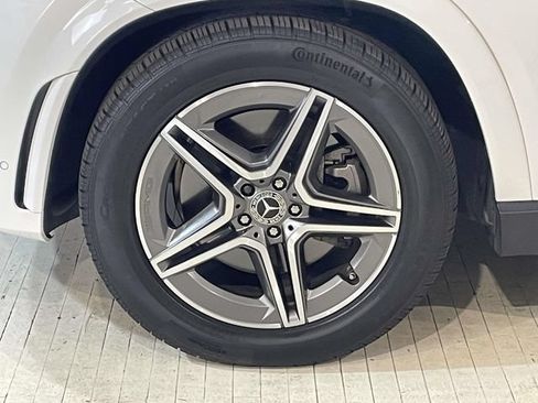 Used 2022 Mercedes-Benz GLE 450 4MATIC image 11