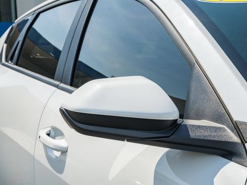 Used 2025 Kia K4 FWD image 11