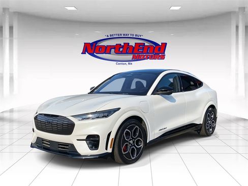 Used 2022 Ford Mustang Mach-E GT image 3