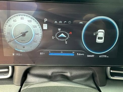 Used 2024 Hyundai Elantra SEL w/ Convenience Package FWD image 18