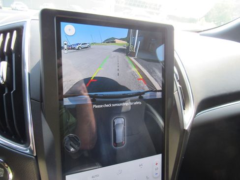 Used 2021 Ford Edge ST w/ Equipment Group 401A image 22