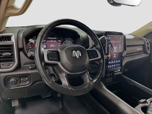 Used 2019 RAM 2500 Big Horn AWD/4WD image 9