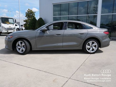 Used 2025 Audi A5 2.0T Premium Plus AWD/4WD image 2