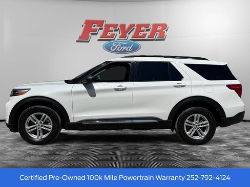 Certified 2022 Ford Explorer XLT w/ Equipment Group 202A AWD/4WD image 2
