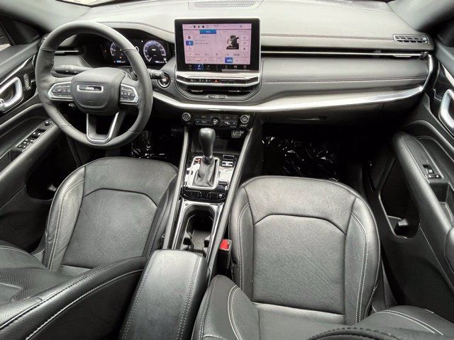 Used 2023 Jeep Compass High Altitude w/ Driver Assist Group I AWD/4WD image 33