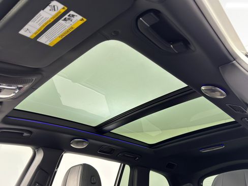 Used 2023 Mercedes-Benz Maybach GLS 600 4MATIC image 77