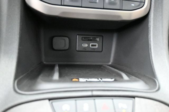 Used 2023 GMC Acadia Denali w/ Denali Ultimate Package AWD/4WD image 12