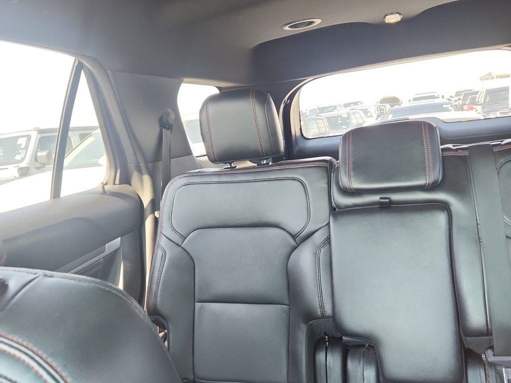 Used 2016 Ford Explorer Sport AWD/4WD image 10