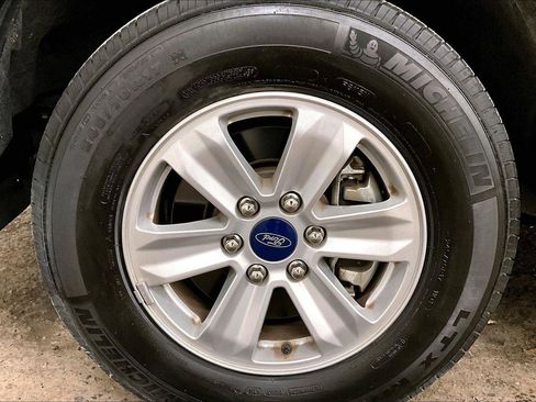 Used 2019 Ford F150 XLT w/ Equipment Group 301A Mid image 8