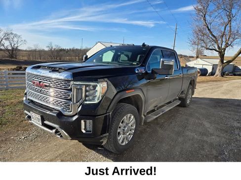 Used 2021 GMC Sierra 2500 Denali w/ Denali Ultimate Package image 2