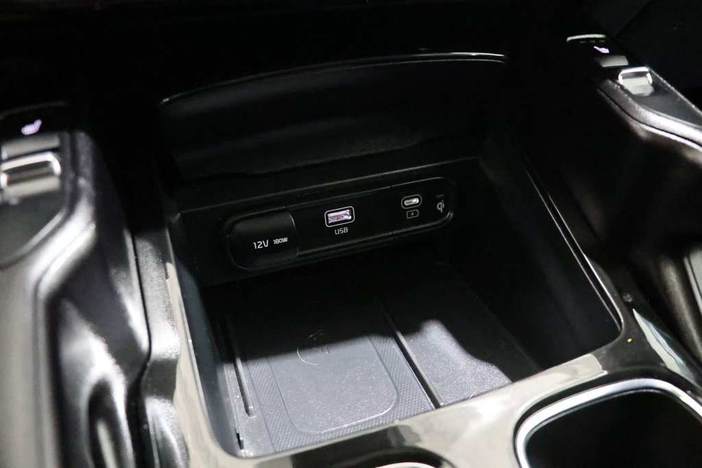 Used 2025 Kia Telluride S AWD/4WD image 29