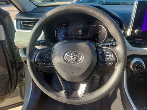 Certified 2023 Toyota RAV4 XLE image 27