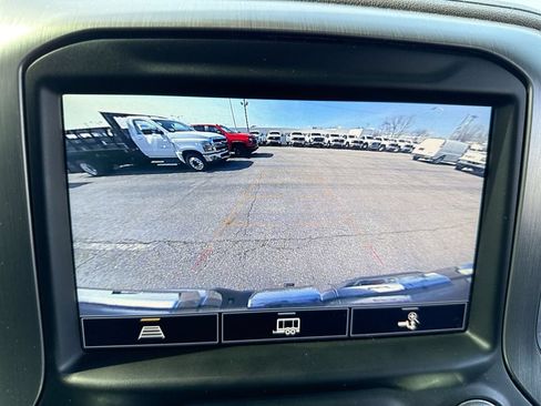 Used 2021 GMC Sierra 1500 Denali w/ Driver Alert Package II AWD/4WD image 17