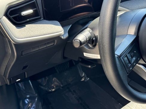 Certified 2025 Nissan Kicks SV image 15