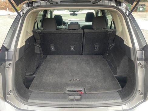 Certified 2024 Nissan Rogue S image 16